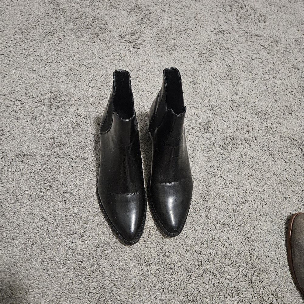 Steve Madden Anyml Black Ankle Boots Size 8 Pointy Toes — image 4 of 8